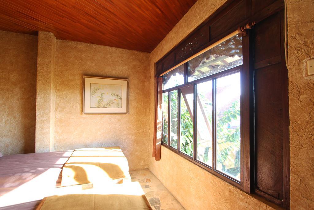 Homestay Posnya Seni Godod Art Gallery&homestay *